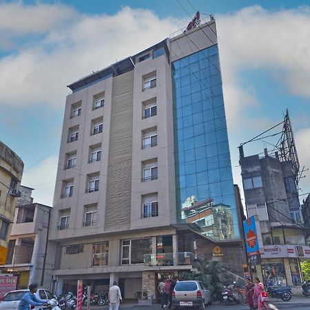 Hotel Sri Sri Executive, Kolhapur Exterior foto